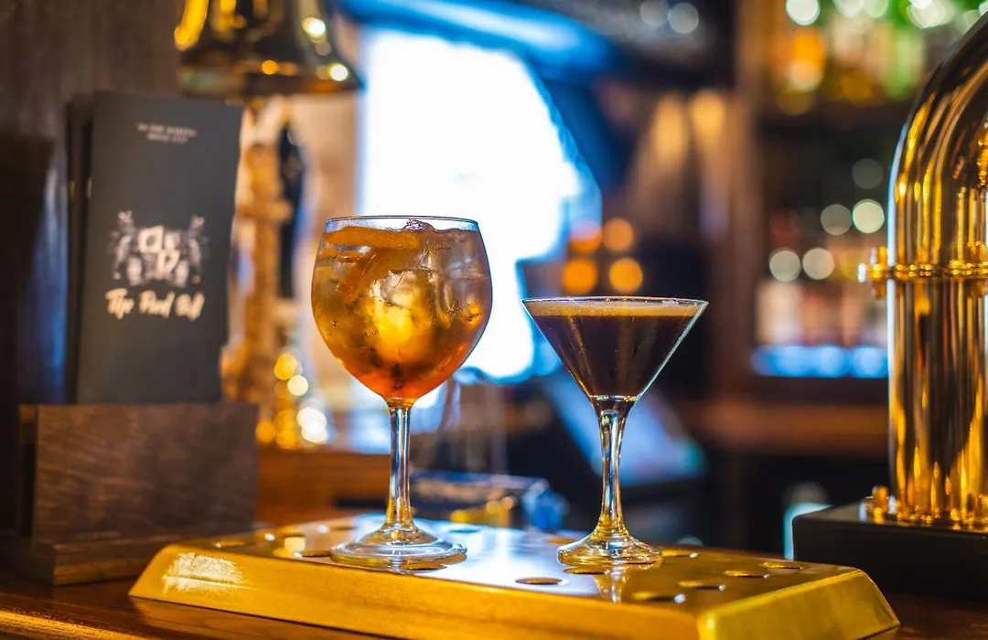 The Pied Bull-1